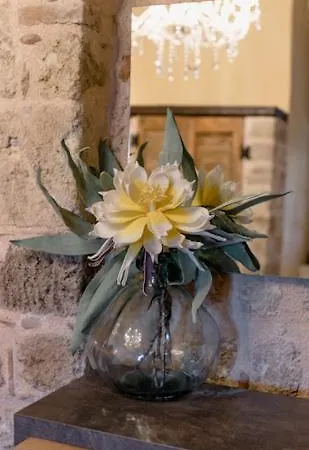 George & Alexandra's Apartman Rhodes City